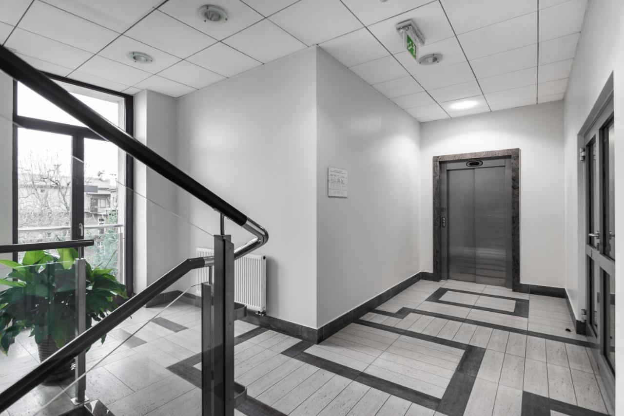 Wielopole17 Miro Apartment With Ac Krakow Dış mekan fotoğraf
